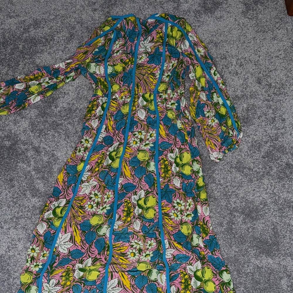 Diane Von Furstenberg Vibrant Floral Long Sleeve Dress